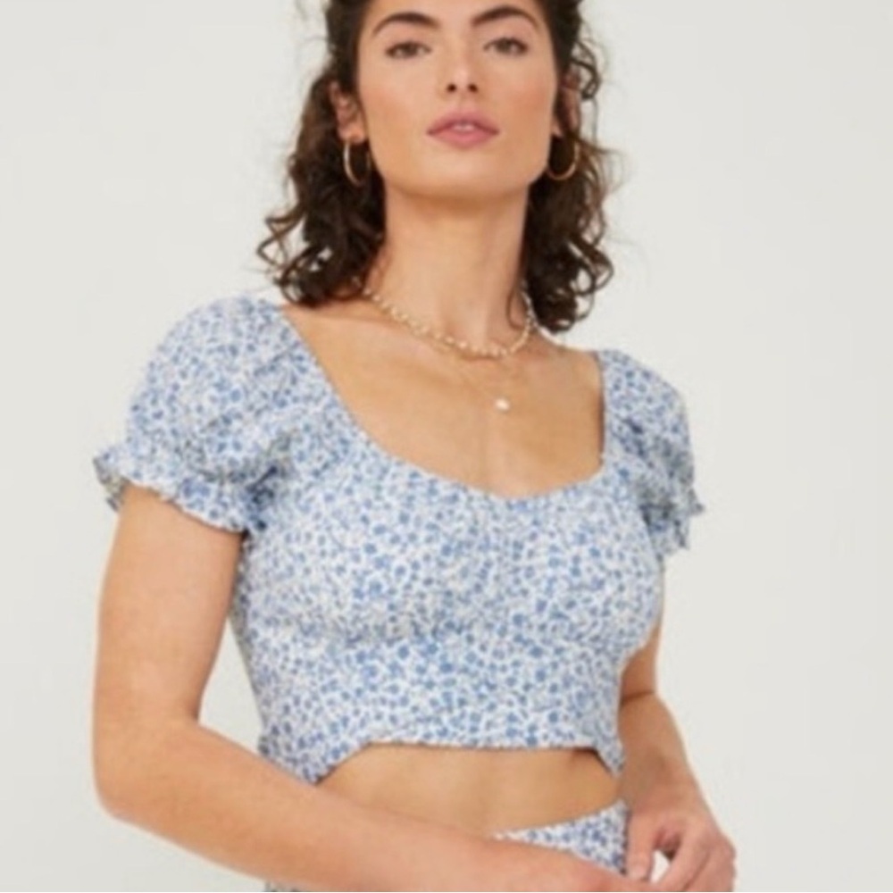 Altar’d State Floral Tie Crop Top – Blue | Size S | Excellent